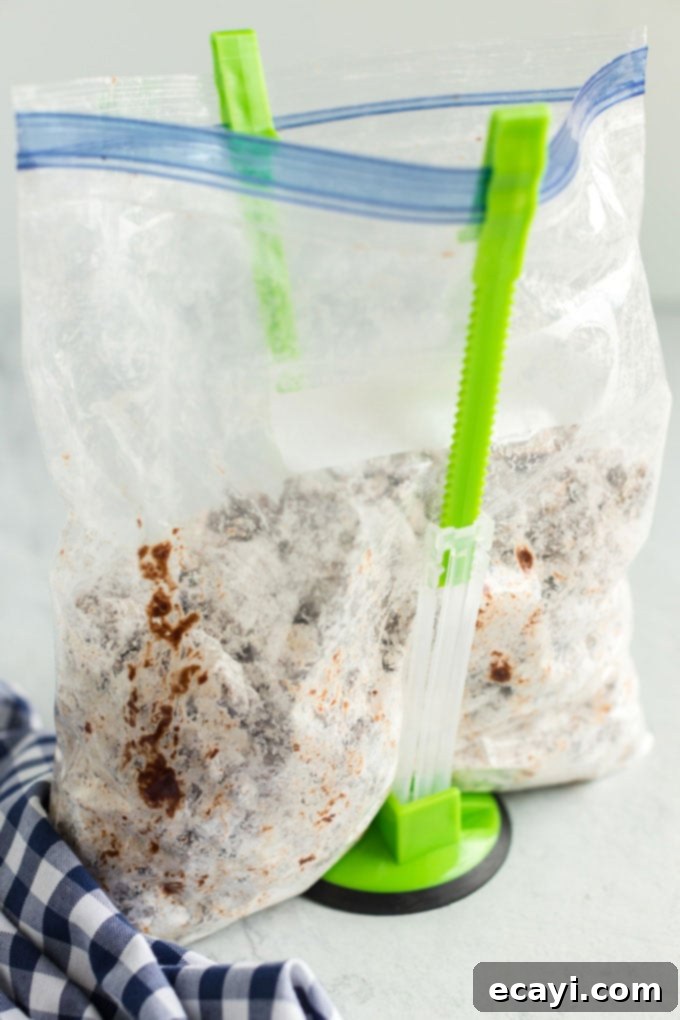 Peanut Butter Frost Bites 8 muddy buddies in bag holder