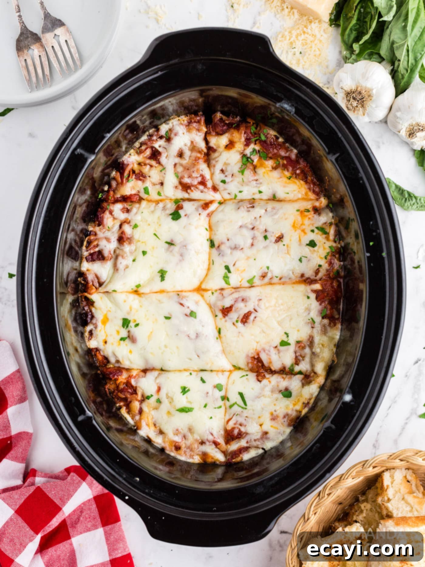 Effortless Crockpot Lasagna 11 lasagna in the crockpot