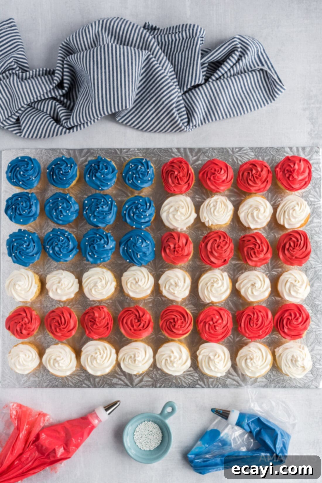 Stars and Stripes Sweet Treats 9 American Flag Cupcakes