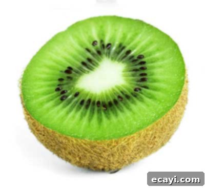 Superfruits: Nature's Nutritional Powerhouses 12 kiwi