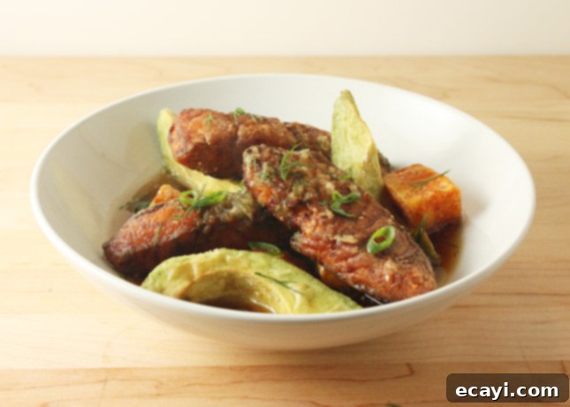 Avocado and Salmon in Dill-Daikon Broth, a recipe by Hiroko Shimbo / FoodNouveau.com Avocado and Salmon in Dill-Daikon Broth, a recipe by Hiroko Shimbo / FoodNouveau.com
