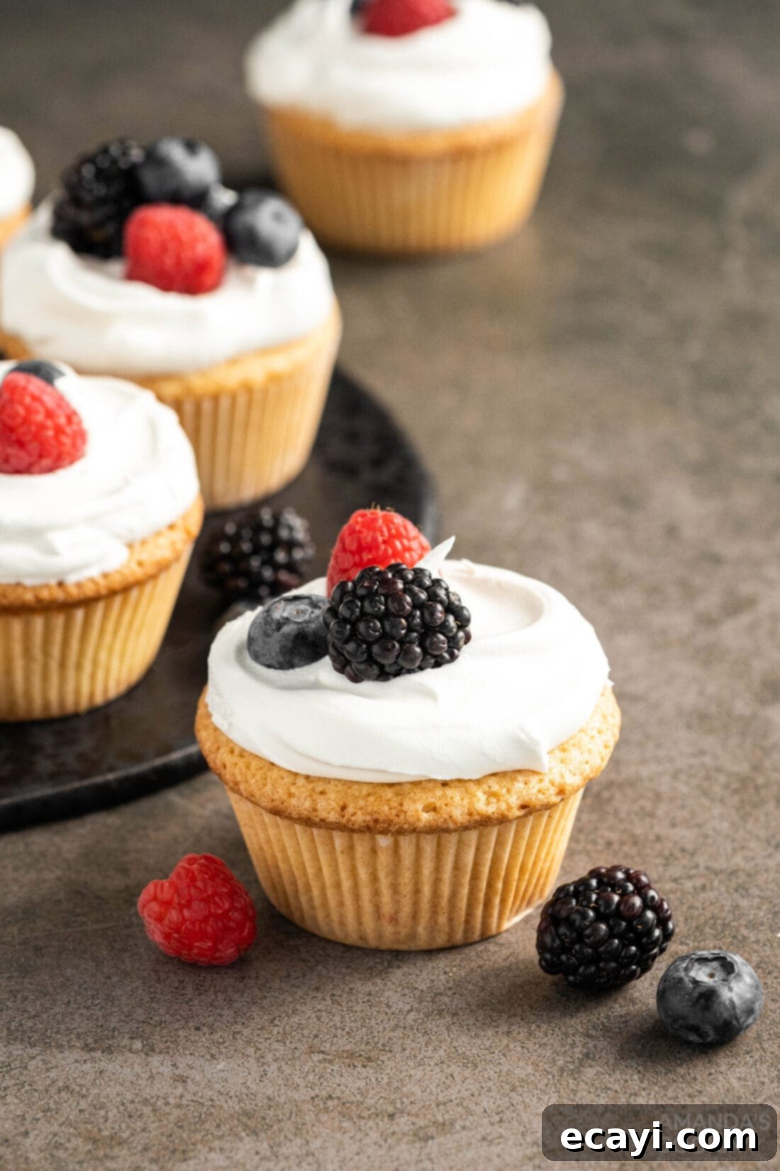 Golden Pound Cupcakes 11 Pound Cake Cupcakes