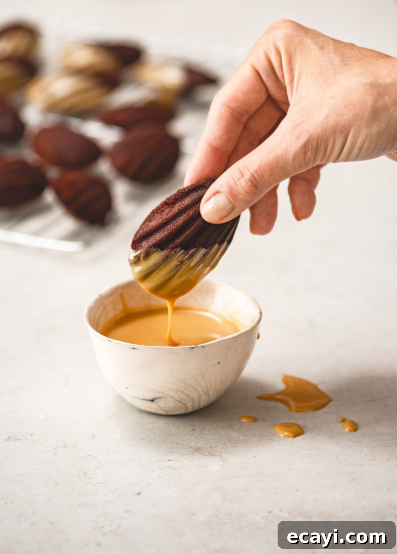 Decadent Mocha Madeleines with Espresso Drizzle 3 Mocha Madeleines with Espresso Glaze // FoodNouveau.com