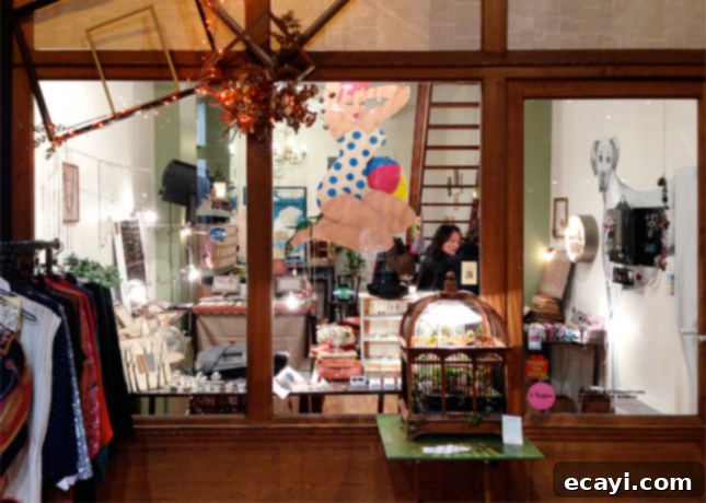 Dear Boutique: Parisian Chic Accessories Dear: Jewelry, bags, and accessories by Parisian designers in Passage du Grand Cerf