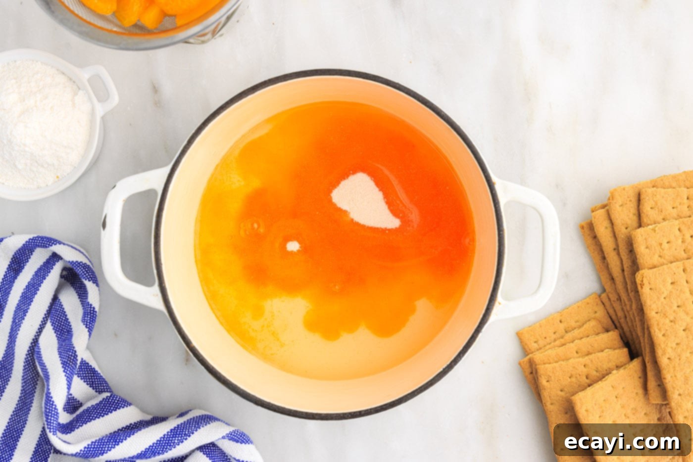Orange Dreamsicle Delight 6 mandarin orange juice with vanilla pudding in saucepan