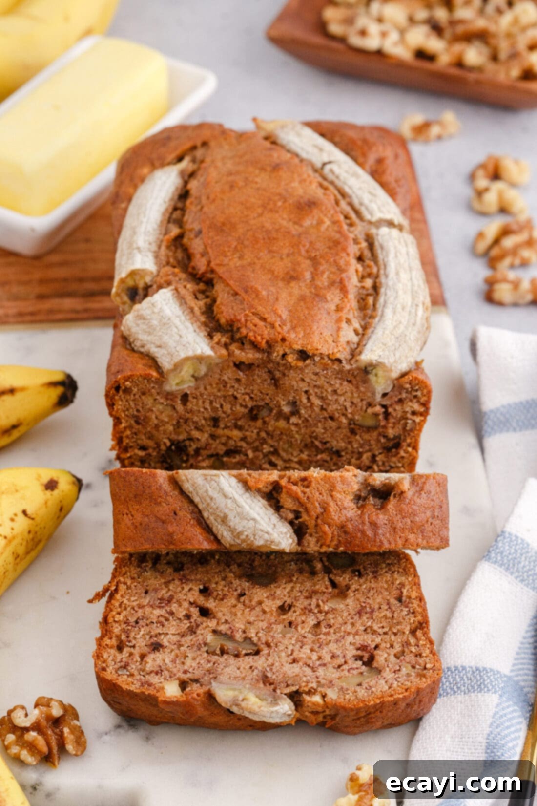 Homestyle Banana Nut Delight 2 sliced Banana Nut Bread