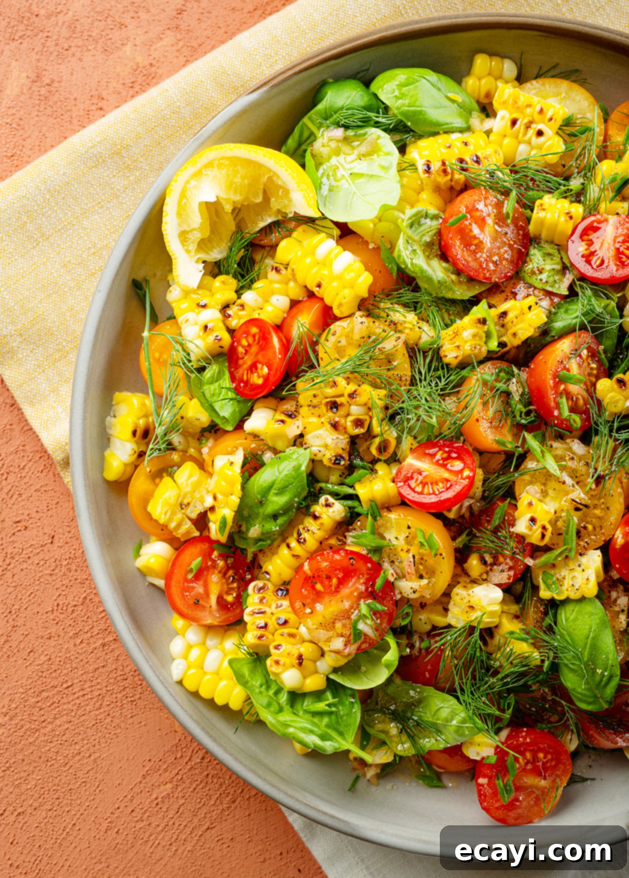 Zesty Tomato Corn Medley 2 Easy Tomato Corn Salad // FoodNouveau.com