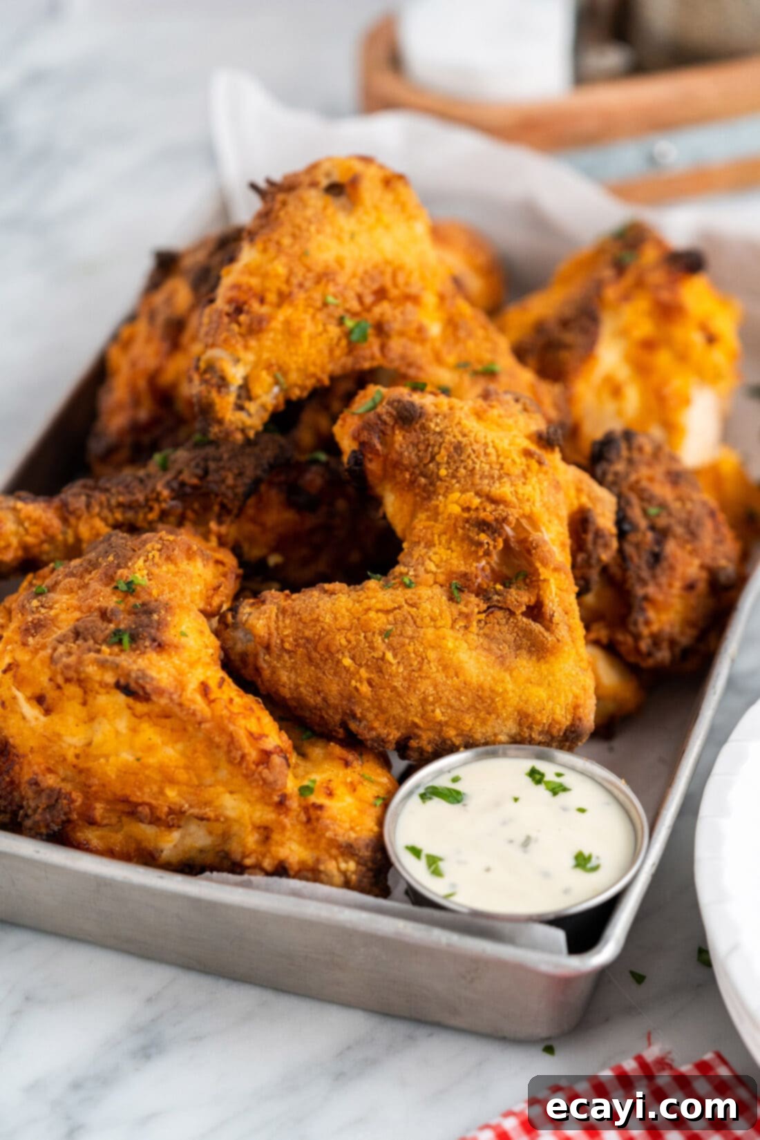 Crispy Air Fryer Chicken 12 tray of Air Fryer Fried Chicken with dip