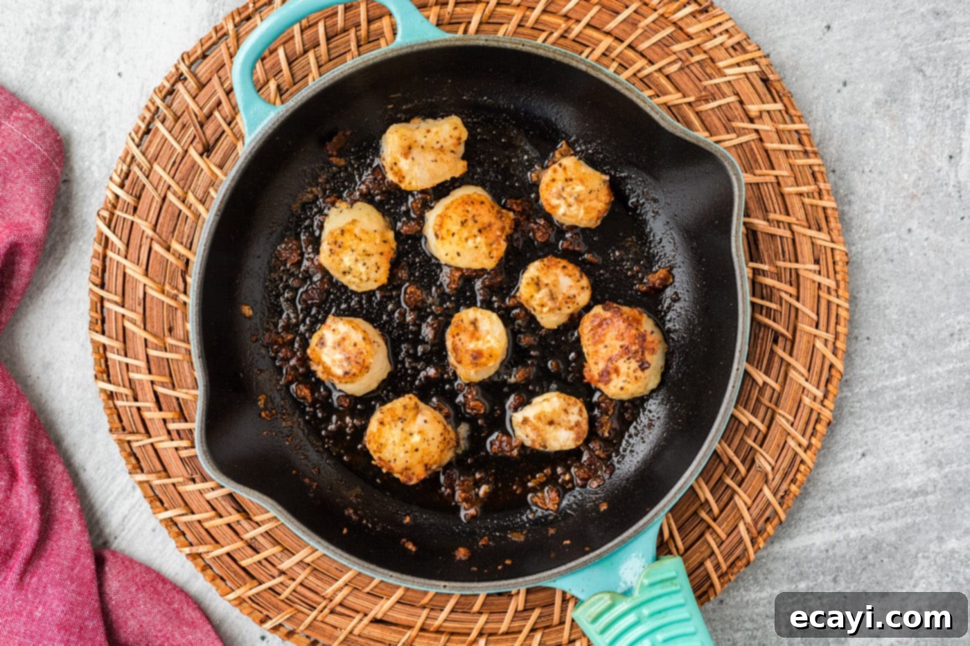 Succulent Pan Seared Scallops 7 pan searing scallops