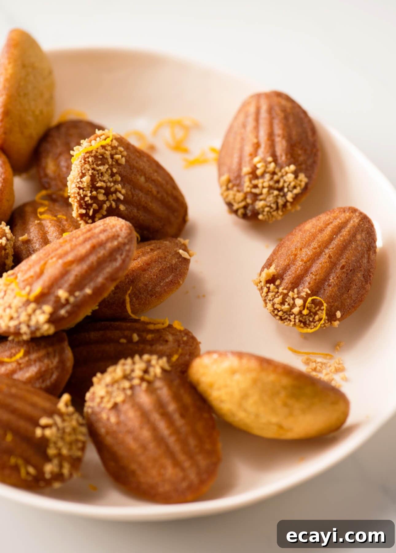 Aromatic Orange Maple Shells 4 Orange Maple Madeleines // FoodNouveau.com