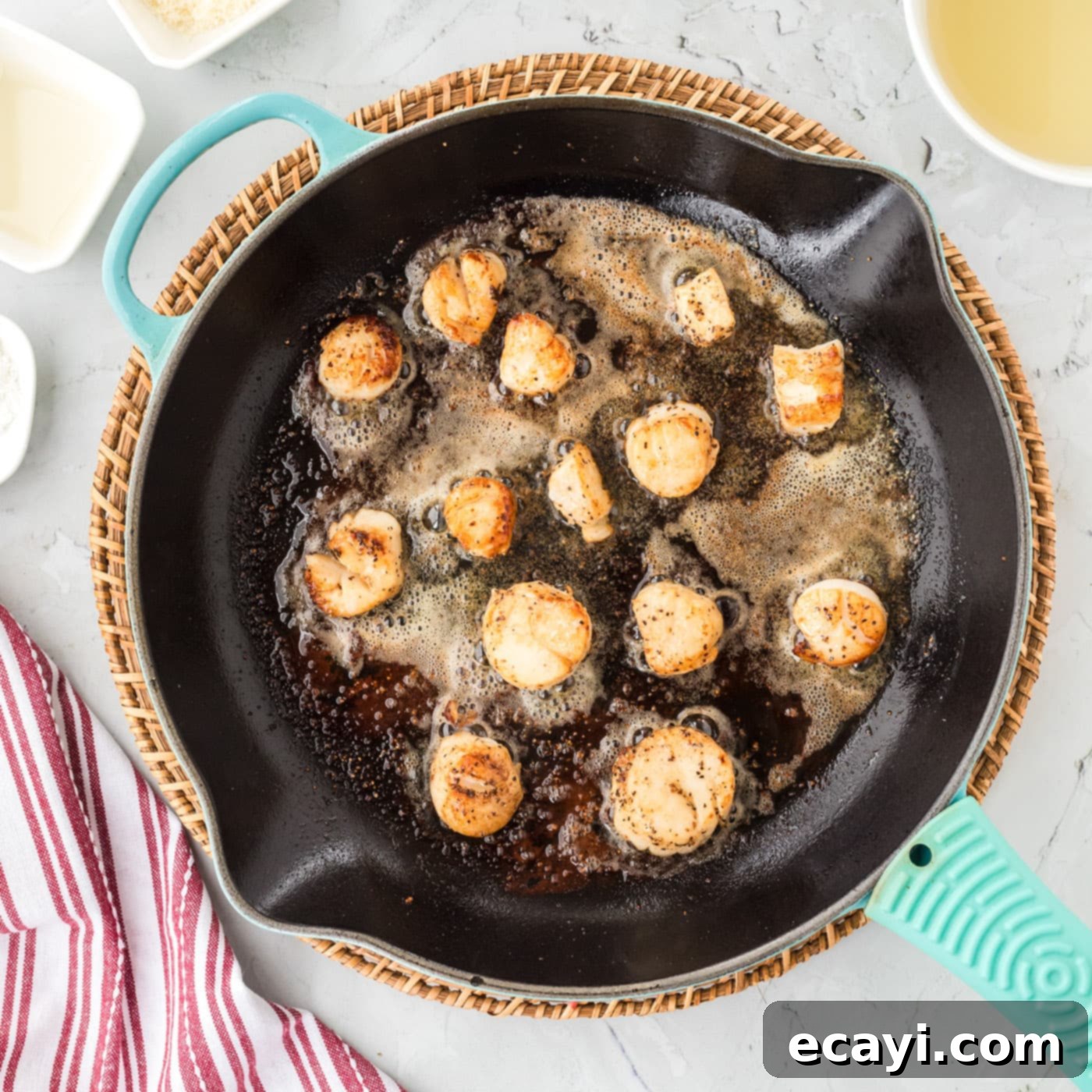 Creamy Lemon Scallop Pasta 6 pan seared scallops in a pan with butter