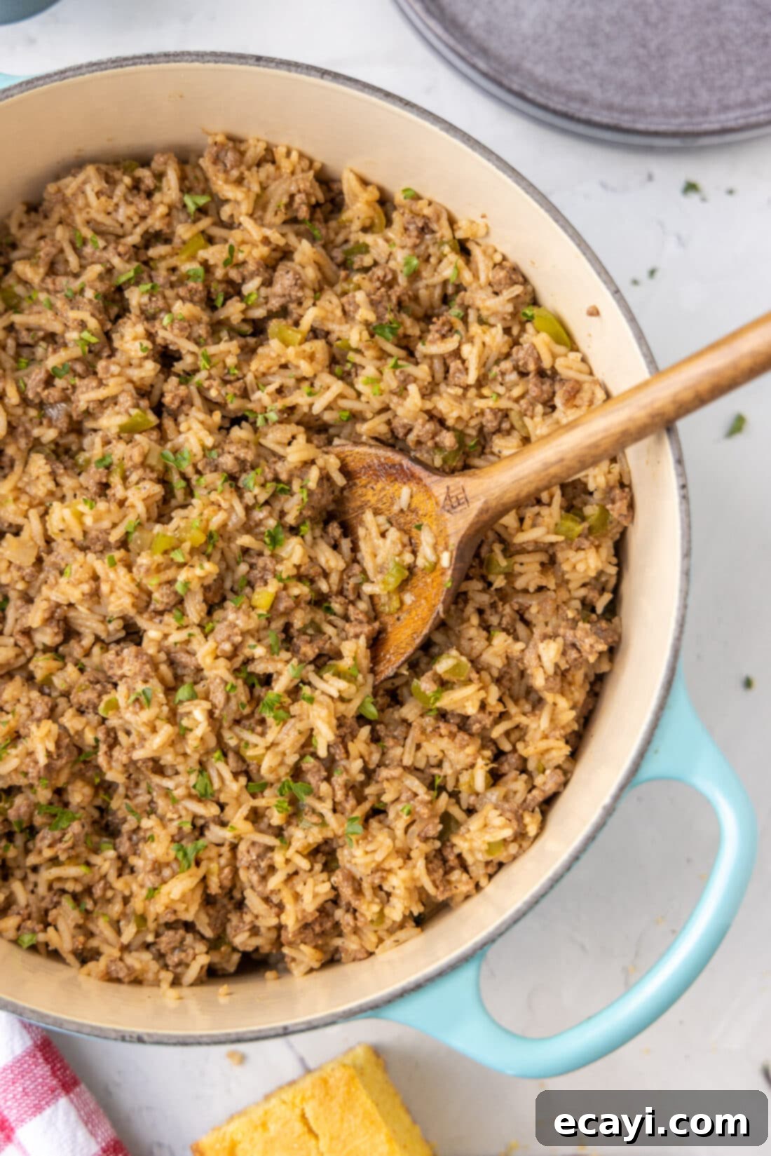 Soulful Louisiana Rice 3 A large pan full of freshly cooked Dirty Rice, ready to be served.