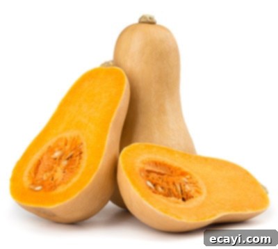 Düşük Karbonhidratlı Sebzeler: Ne Yenmeli, Nelerden Kaçınmalı 15 A whole butternut squash isolated on a white background, a popular fall vegetable.