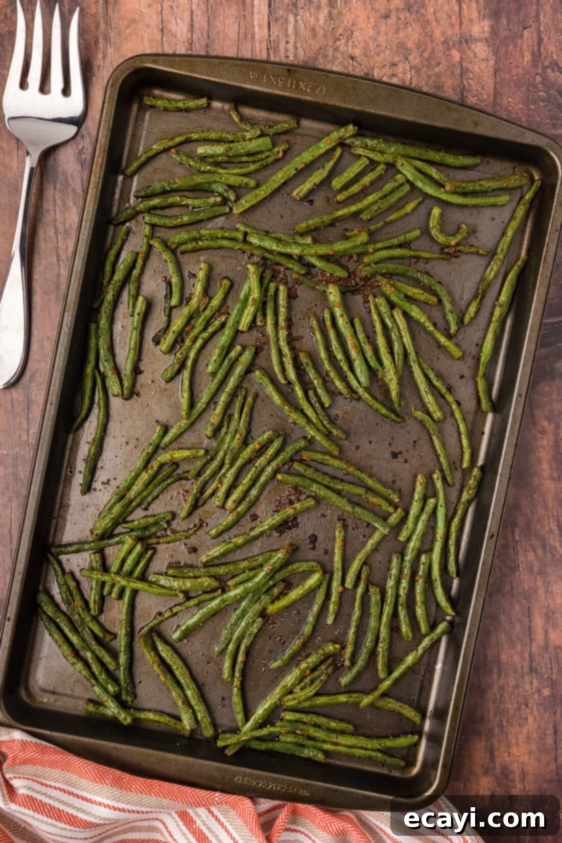 Crispy Roasted Green Beans 3 Roasted Green Beans on a sheet pan, ready to serve