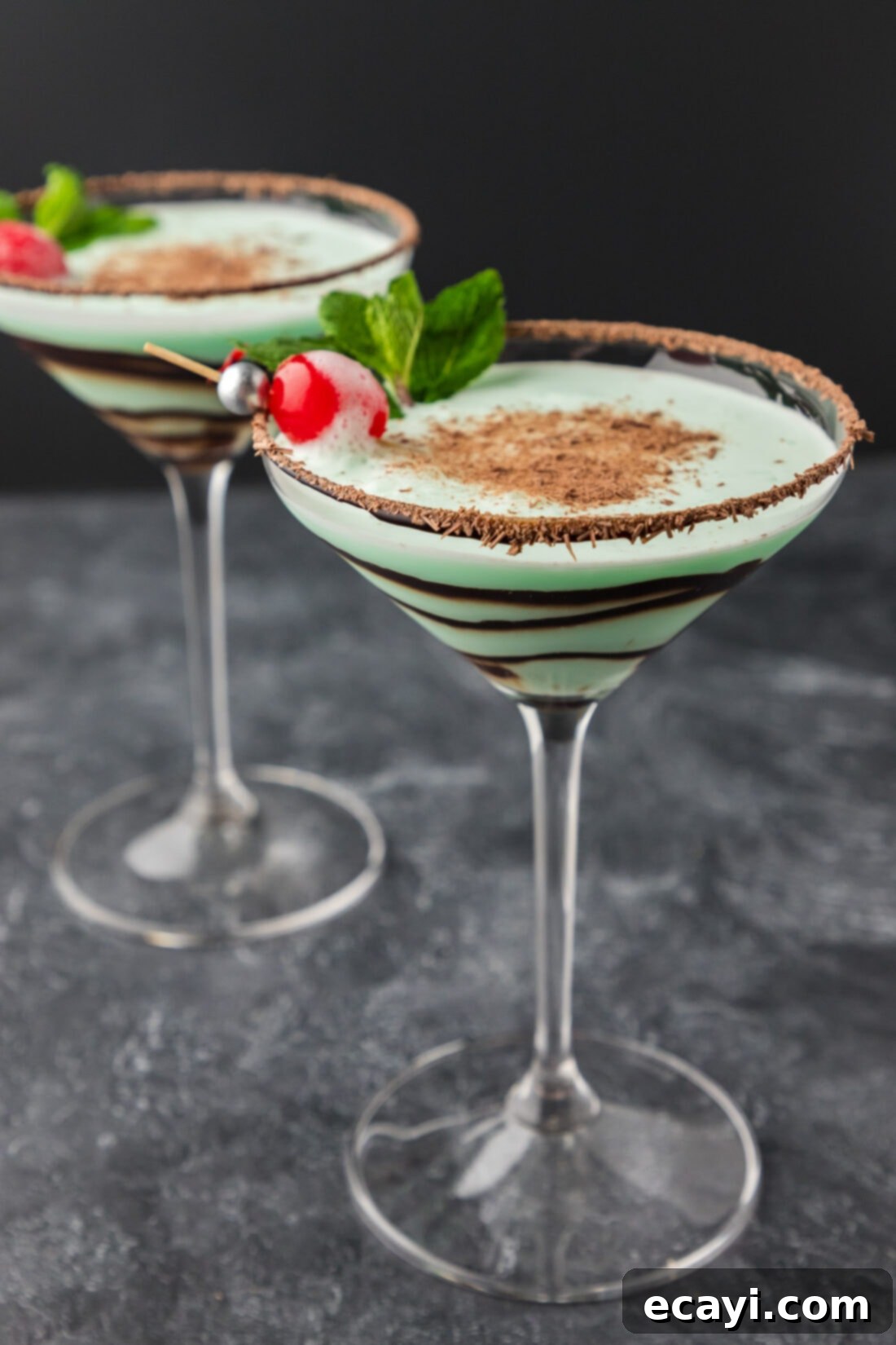 Velvet Grasshopper 13 Close up photo of two elegant Grasshopper Drinks with garnishes