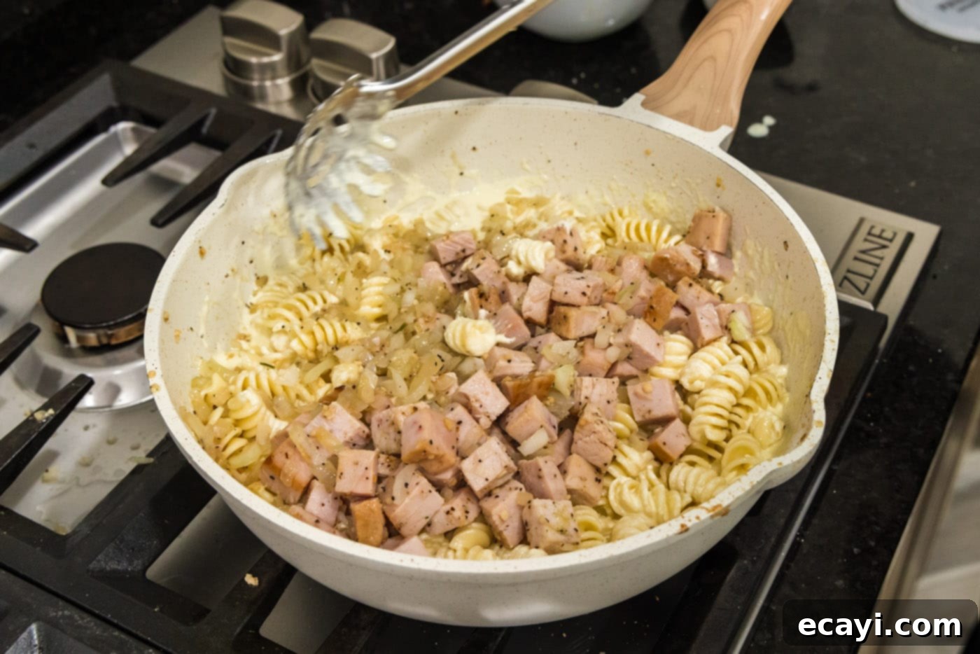 Smoked Turkey Carbonara 14 Cubed turkey and onion mixture added to the skillet with cooked pasta and carbonara sauce