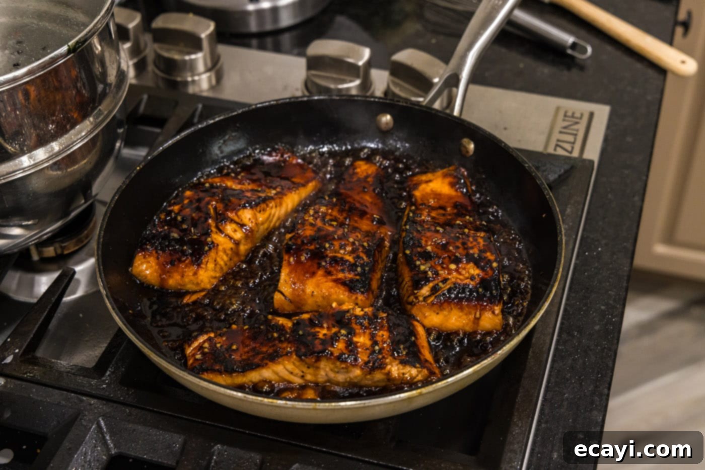 Caramelized Honey Salmon 14 how to make honey glazed salmon in a skillet
