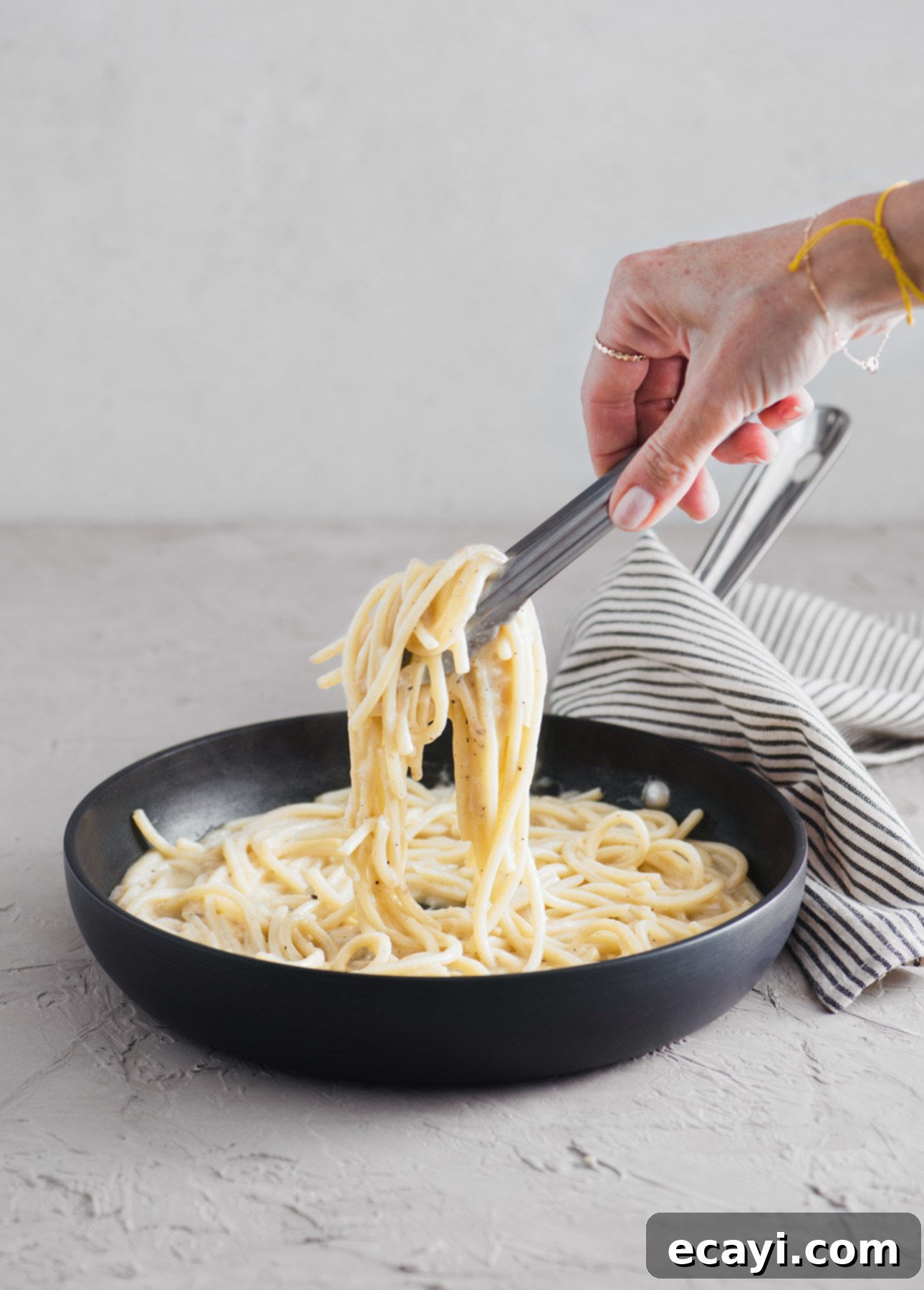 The Secret to Perfect Cacio e Pepe 4 Perfectly prepared Cacio e Pepe Pasta ready to be served
