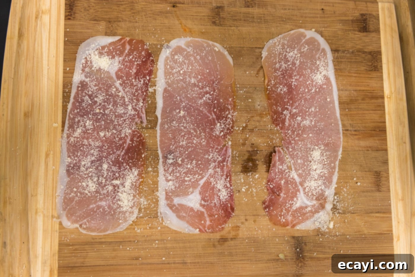 Crispy Prosciutto-Wrapped Asparagus 8 prosciutto slices with grated parmesan cheese