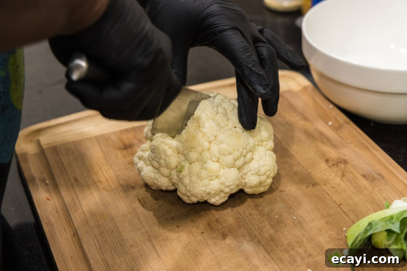 Buffalo Cauliflower Bites 6 slicing head of cauliflower