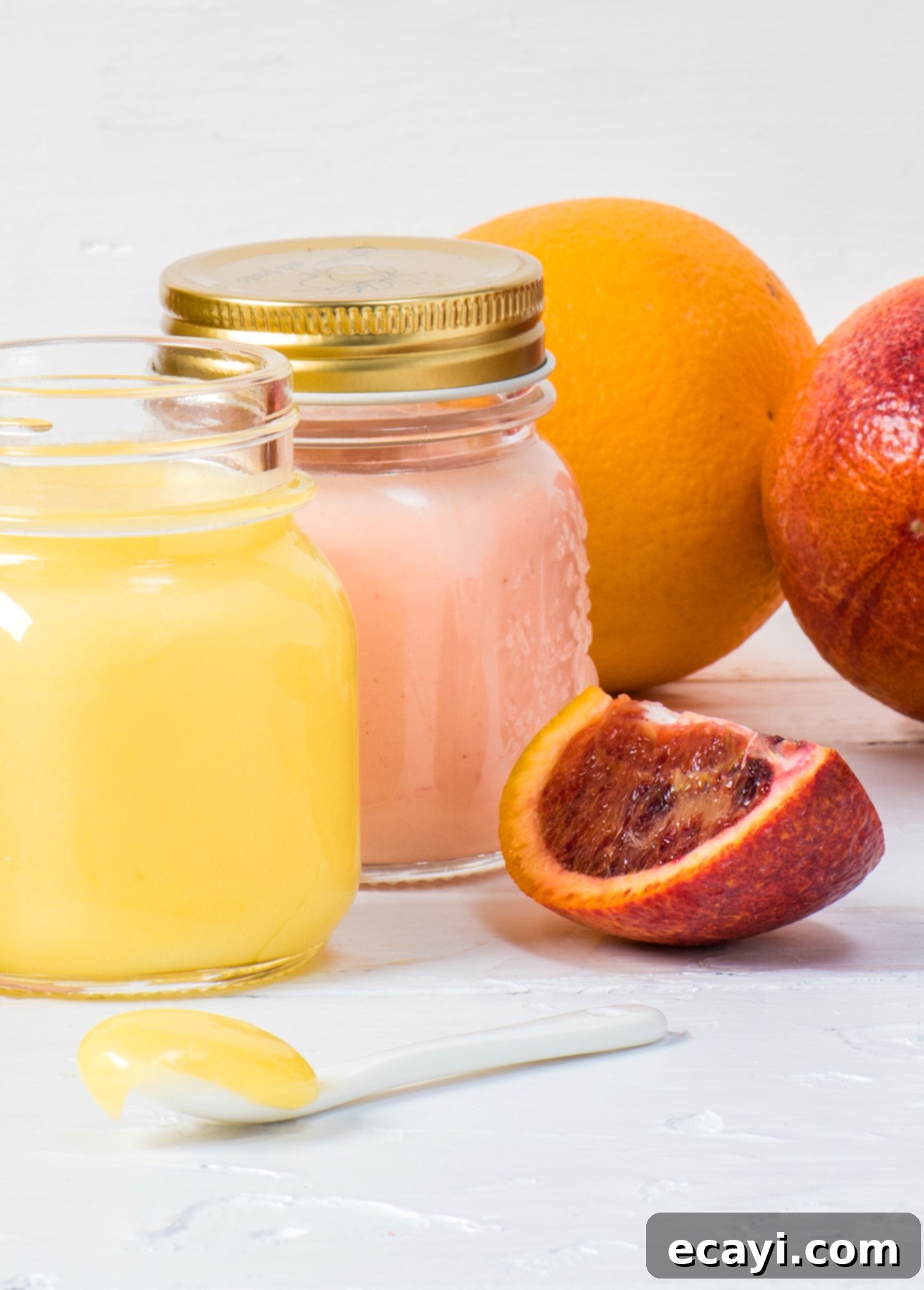 Zingy Butterless Lemon Curd 5 Citrus curds made with different citrus varieties // FoodNouveau.com