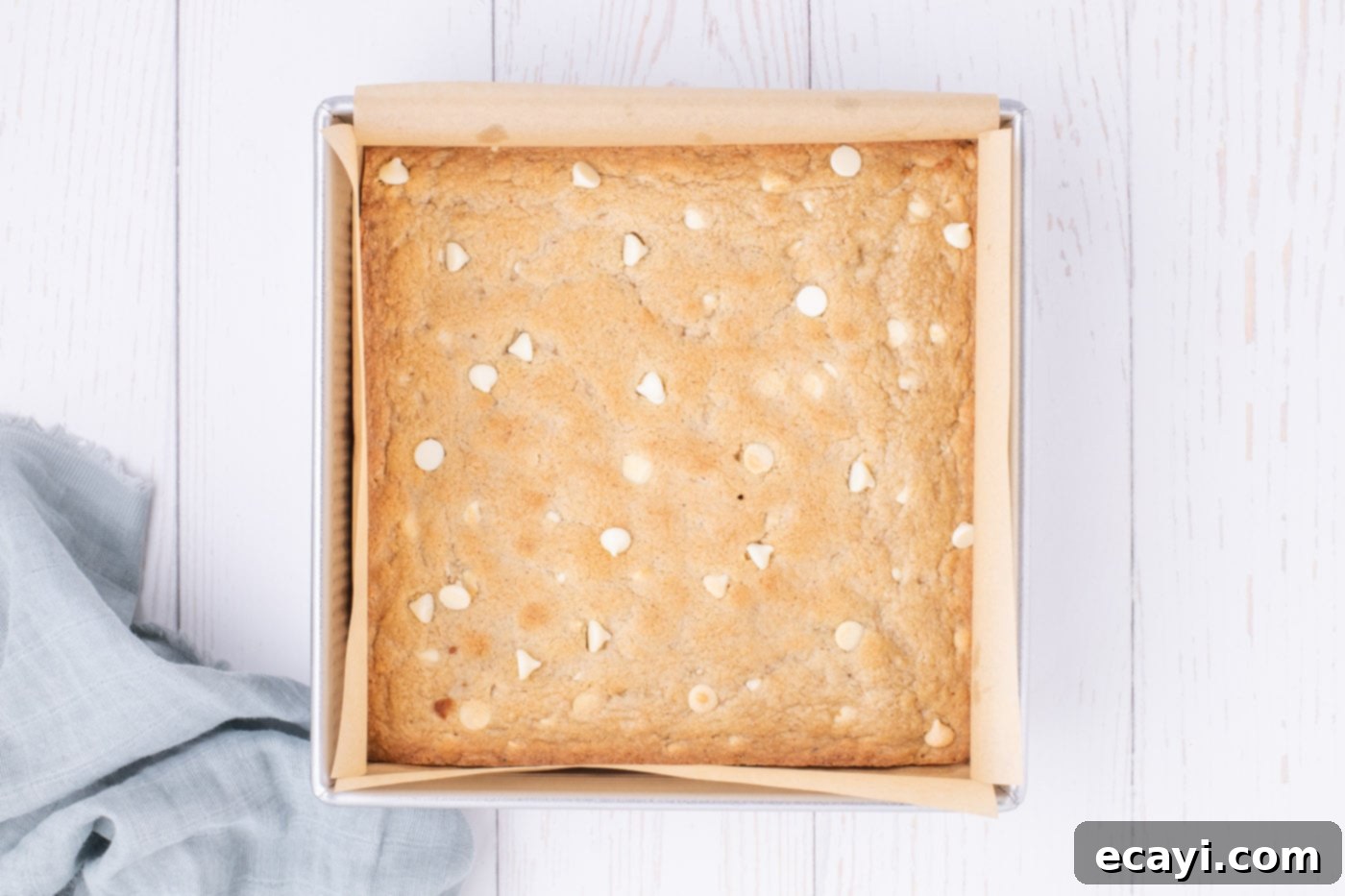 Chewy Blondie Bars 12 Baked browned butter blondies