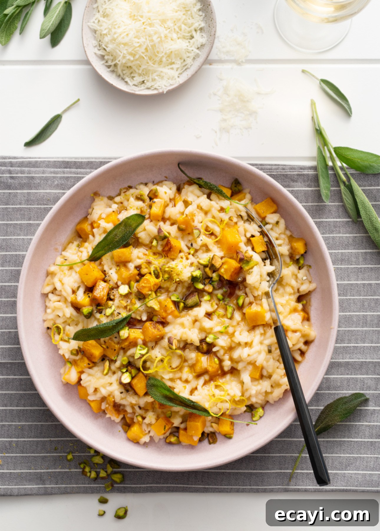 Golden Roasted Butternut Squash Risotto with Brown Butter and Sage 2 Roasted Butternut Squash Risotto with Brown Butter and Sage // FoodNouveau.com