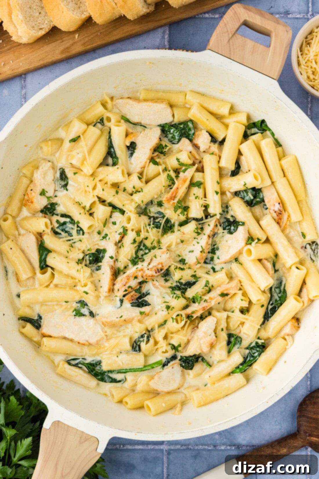 Garlic Chicken Pasta Sizzling Garlic Chicken Pasta Perfection 2 Skillet of Creamy Garlic Chicken Pasta